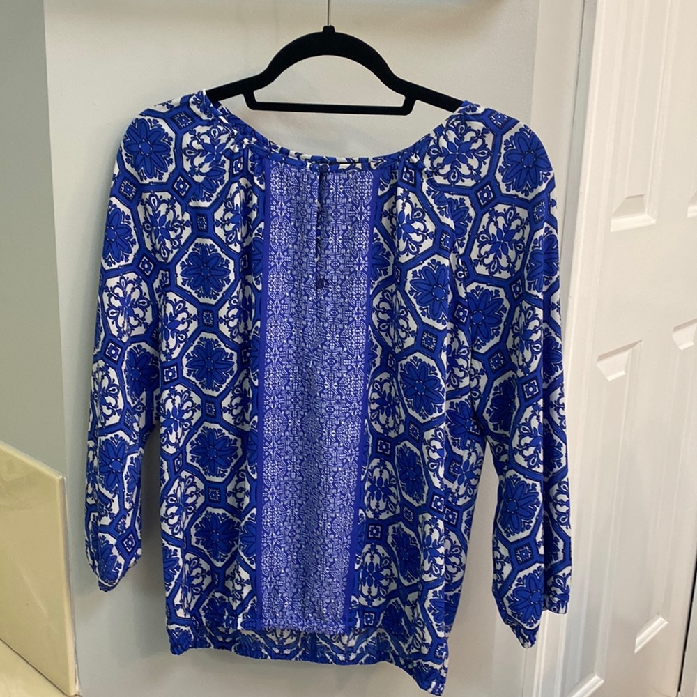 Business/dressy casual blouse